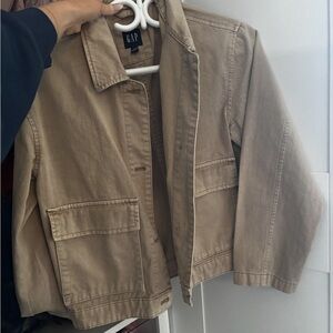 GAP cropped utility jacket